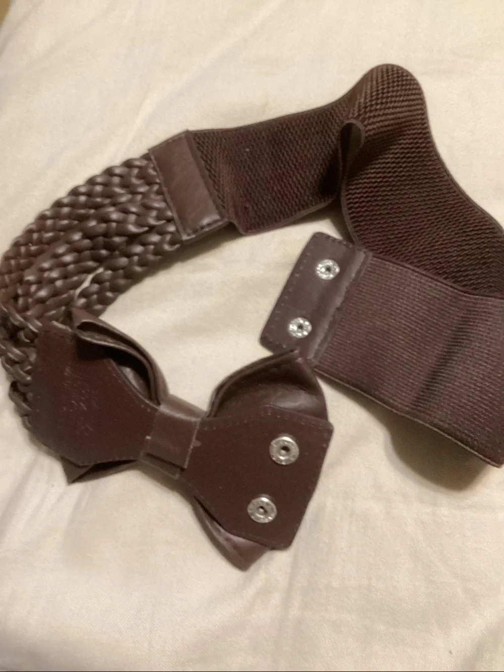 Set of 3 Elastic Waist Belts in Gray, Brown & Black